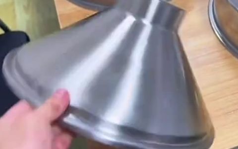 Custom metal cones in aluminum, stainless steel, and copper for industrial, aerospace, and automation applications. Precision spun with excellent strength and surface finish.